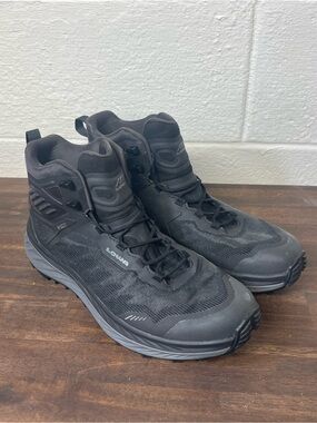 Lowa Fortux GTX QC Mid Hiking Boots Men’s Size 11 Black Gore-Tex Waterproof Boot